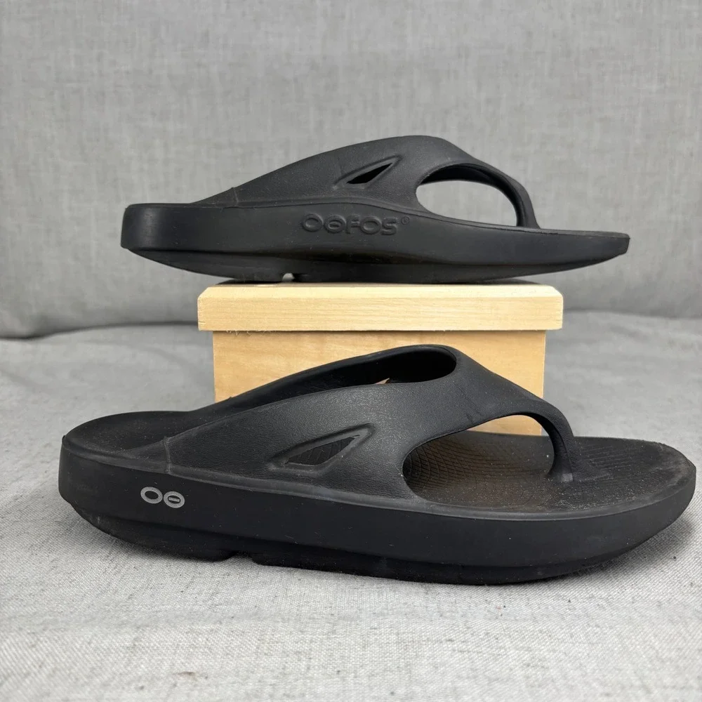 OOFOS OOriginal Recovery Sandals Black Mens 8 Womens 10 Thong Flip Flops EU 41
